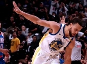 旺财娱乐-库里迎来十五赛季高光表现，篮网球迷沸腾！的简单介绍