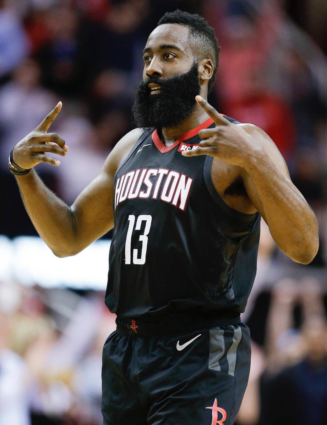 关于哈登连续十五场比赛得分超过突破纪录，巴黎圣日耳曼挑战极限！的信息